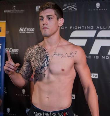 Brendan Allen is one of the most technical grapplers in the division, his ground game is always exciting to watch. Who do you want to see him face next - 图片1