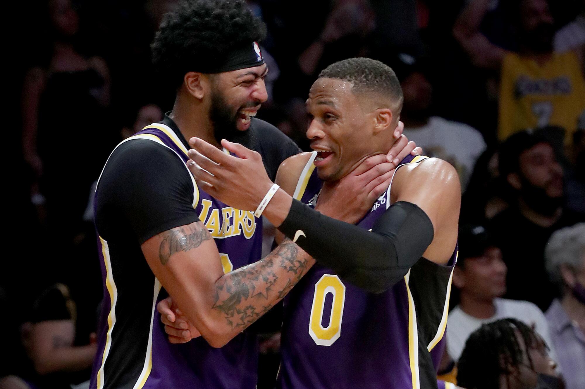 Lakers are proving that star power and team chemistry can turn a season around Believe the process and enjoy the ride - 图片3