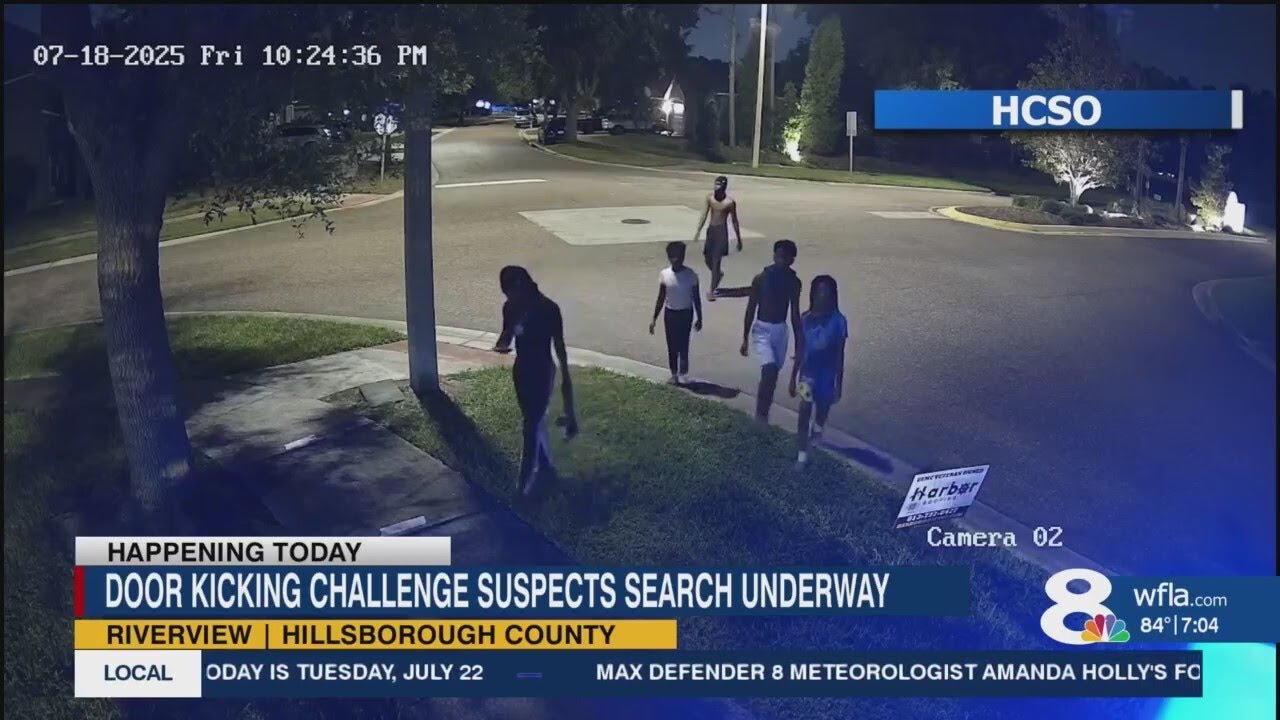 Kicking doors as a "challenge" is peak dumb.
Feels like pulling an all-nighter during exam week for one dopamine hit — fun now, chaos later.
Short thrill, long regret.
You gonna try the rush or be the friend who yells stop? - 图片1