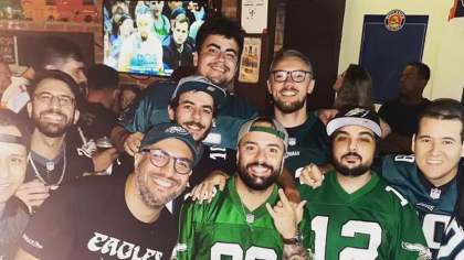 As a sports fan the Eagles always bring drama and heart I love their grit and how they fight until the final whistle Philly pride all the way - 图片3