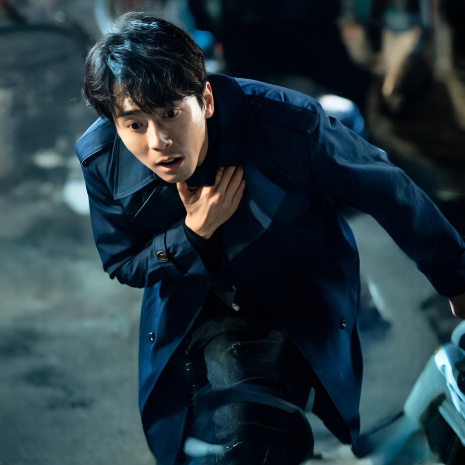 爱情可以在意想不到的瞬间燃起，面对内心的恐惧与迷惘，我们是否能够勇敢追求自己的幸福。 - 图片5