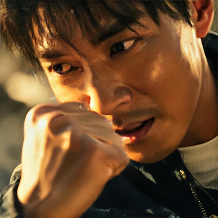 在希望与绝望的边缘，每个人都在追寻自己的归属与认同。 - 图片7