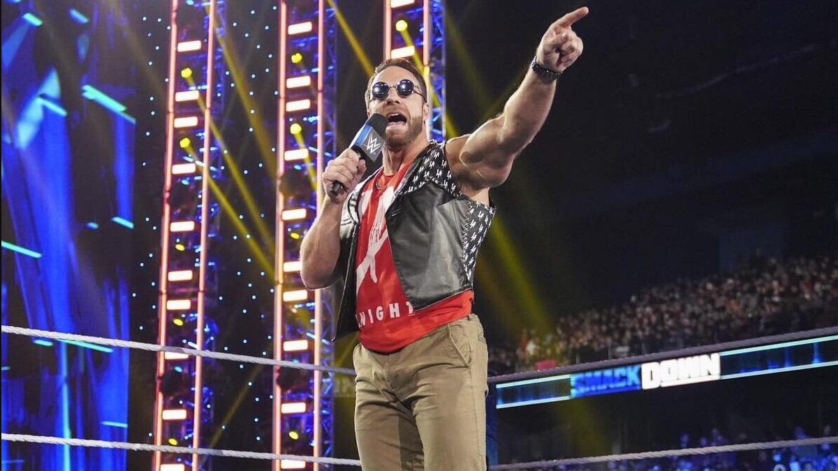 LA Knight acts like he invented charisma and everyone pretends it is groundbreaking - 图片1